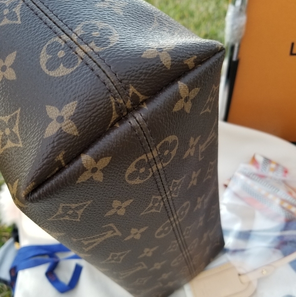 (LV SOLD) Beautiful Graceful PM BRAND NEW - Picture 5 of 16